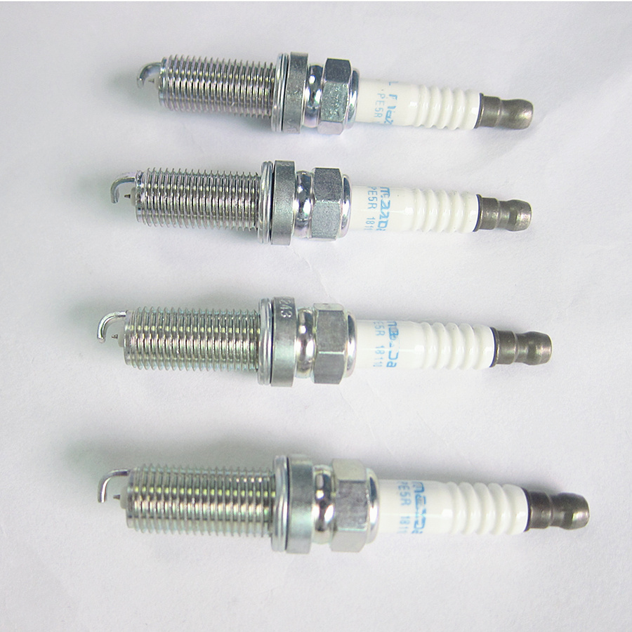 อุปกรณ์เสริมรถยนต์หัวเทียนอิริ - Bosch Spark Plug Iridium บทวิจารณ์และราคา